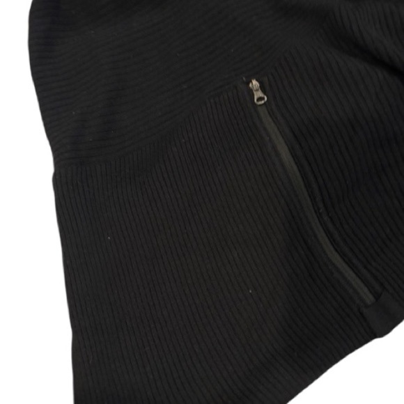 Lululemon Resolution Wrap Black 10/12 Cashmere EUC - Picture 8 of 10